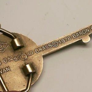 1978 solid brass banjo vintage belt buckle